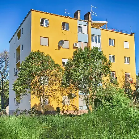 Apartament Silvio 1594 *